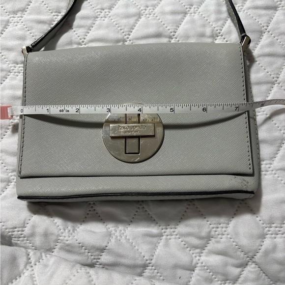 Kate Spade Newburry Lane Sally Crossbody Purse - Picture 5 of 12